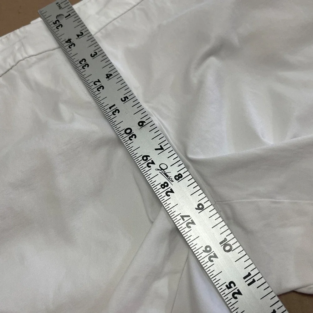 Talbots Petite Women's Size 4P White‎ Bermuda Walking Short Stretch